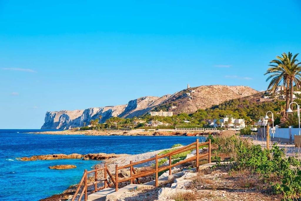 Вилла Adosado En Denia Con Gran Jardin Экстерьер фото